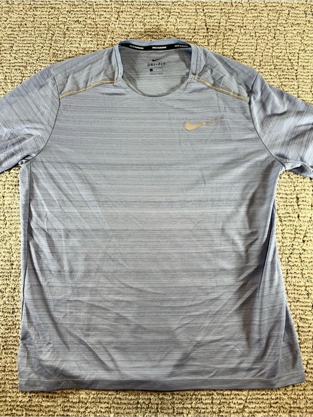 Nike Running Men’s Size Large Light Blue & Gray Dri-Fit Tee